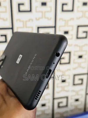 New Samsung Galaxy A12 64 GB Black