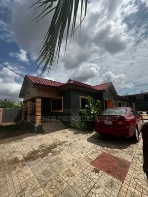 6bdrm House in Katamanso, Malejor for rent