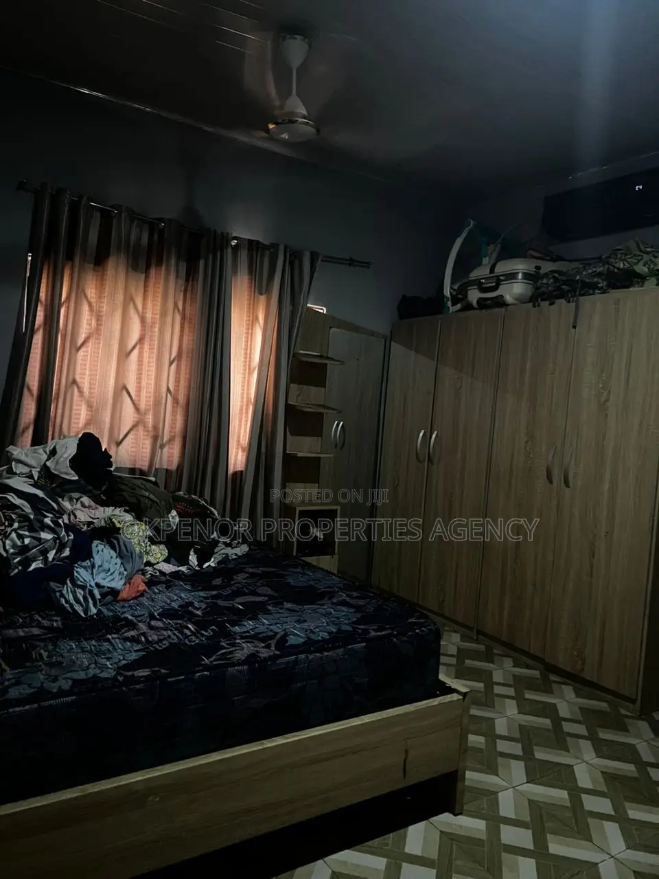 6bdrm House in Katamanso, Malejor for rent