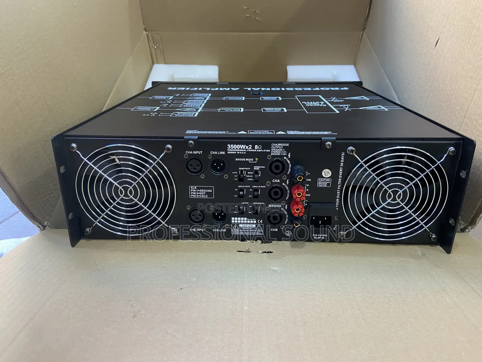 Amplifier Ev P-7300