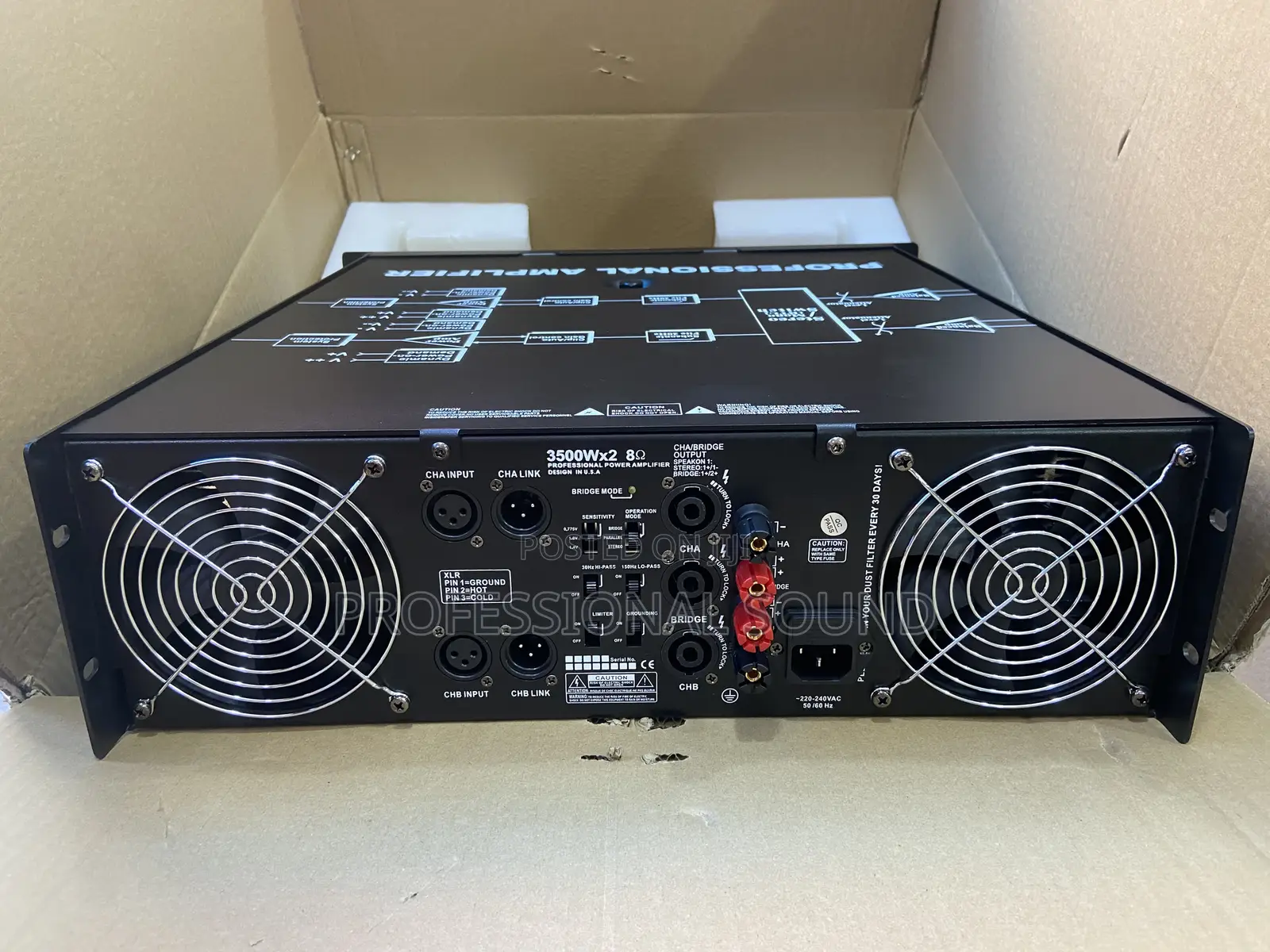 Amplifier Ev P-7300