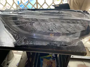 Honda Civic 2016,2017,2019,2021 Headlight Touring (R).