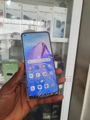 New Oppo Reno8 5G 256 GB Gold