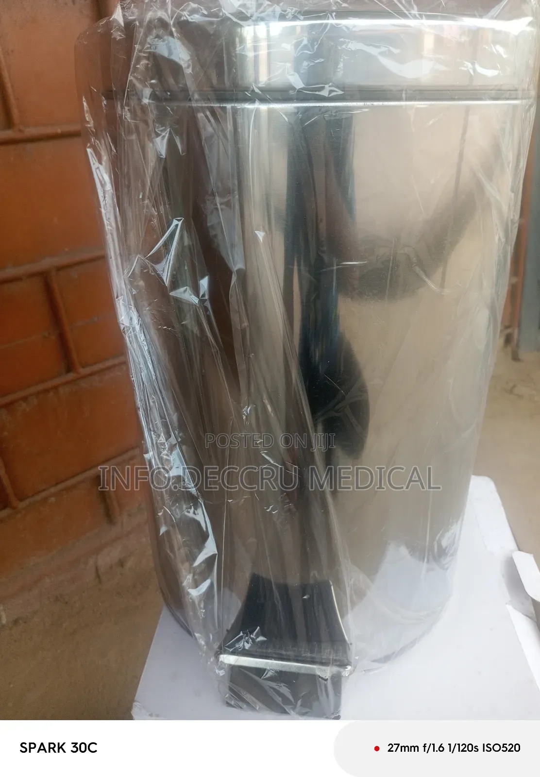 Medical Dustbin 12l