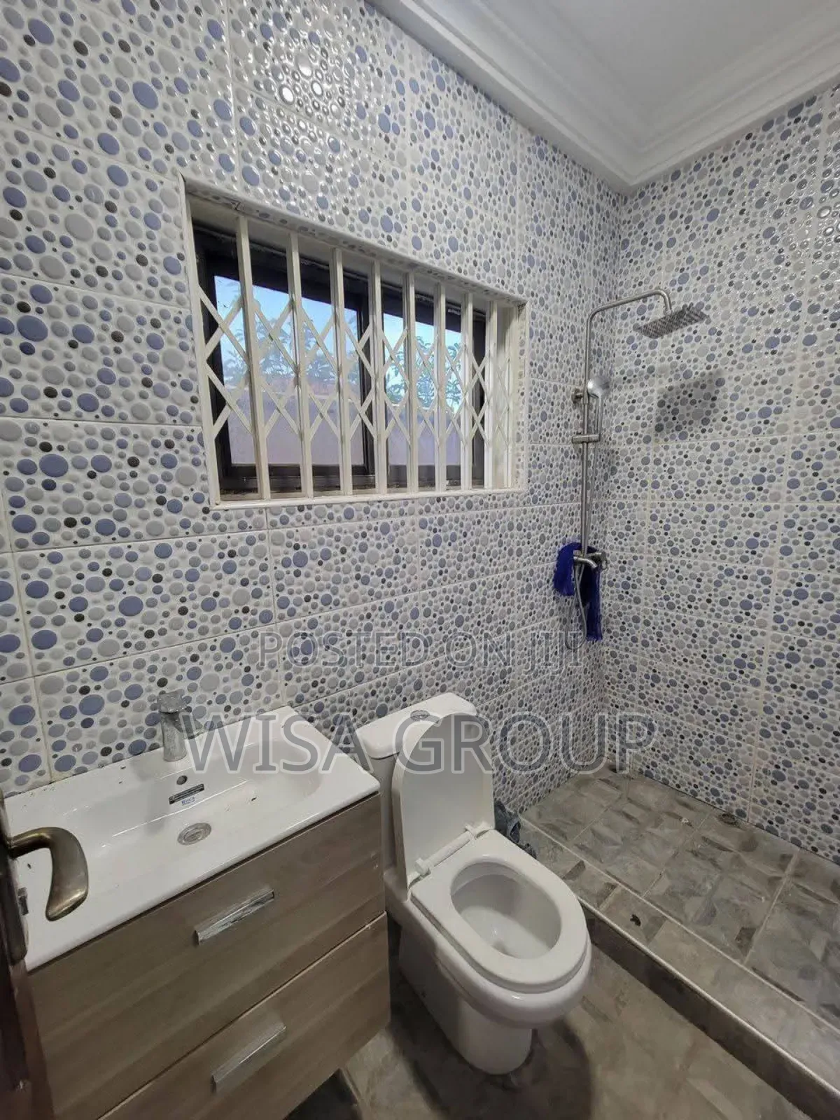 3bdrm Duplex in Wisa Group, Accra Metropolitan for rent