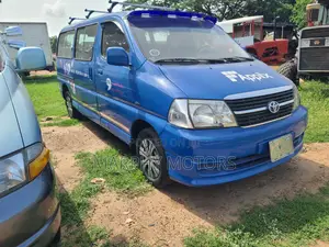Toyota HiAce 2008 Black