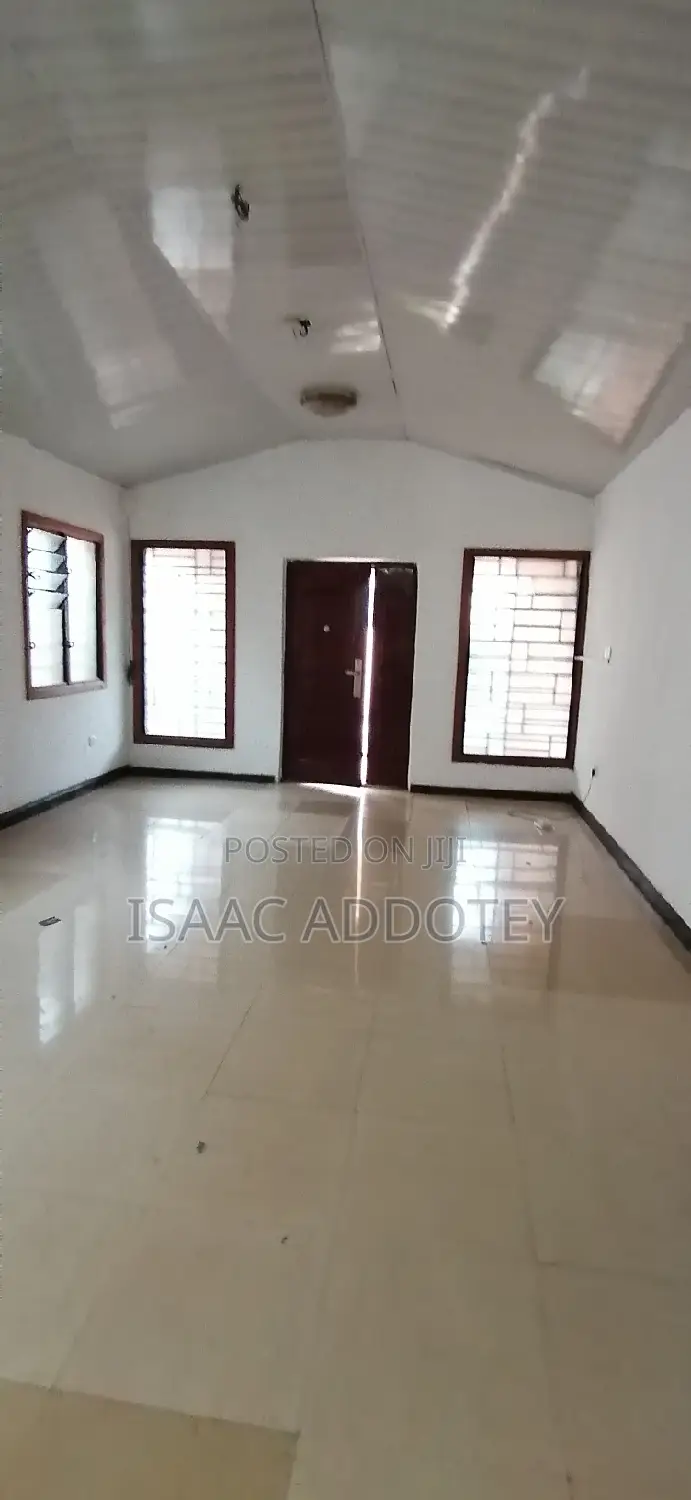 2bdrm Apartment in Classic 2 Bedrm, Spintex for rent