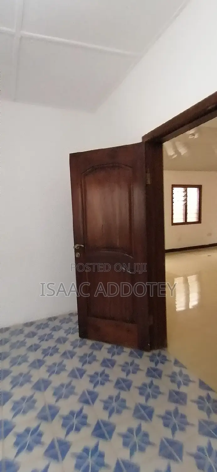 2bdrm Apartment in Classic 2 Bedrm, Spintex for rent