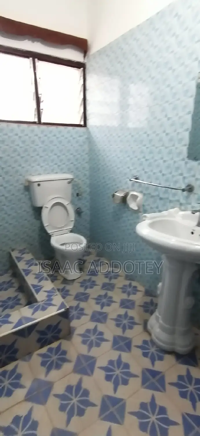 2bdrm Apartment in Classic 2 Bedrm, Spintex for rent