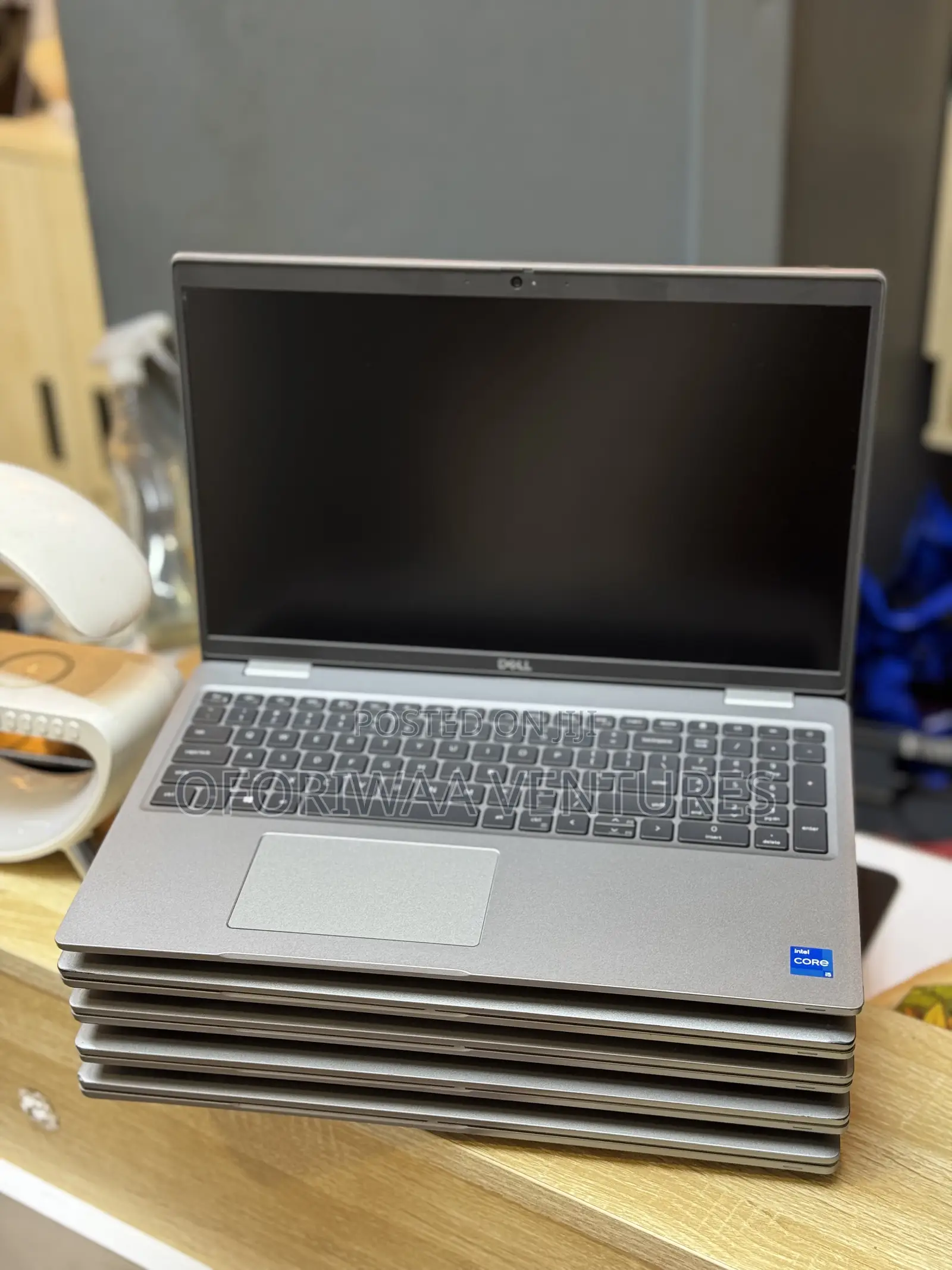Laptop Dell Latitude 5520 16GB Intel Core I5 SSD 256GB