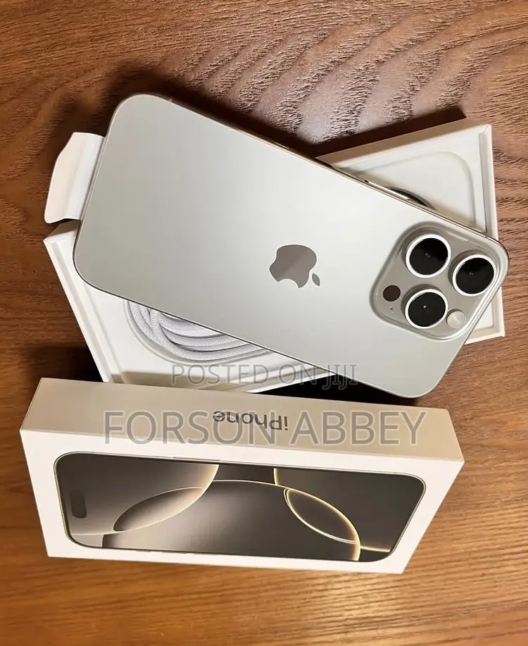New Apple iPhone 16 Pro Max 256 GB Gold