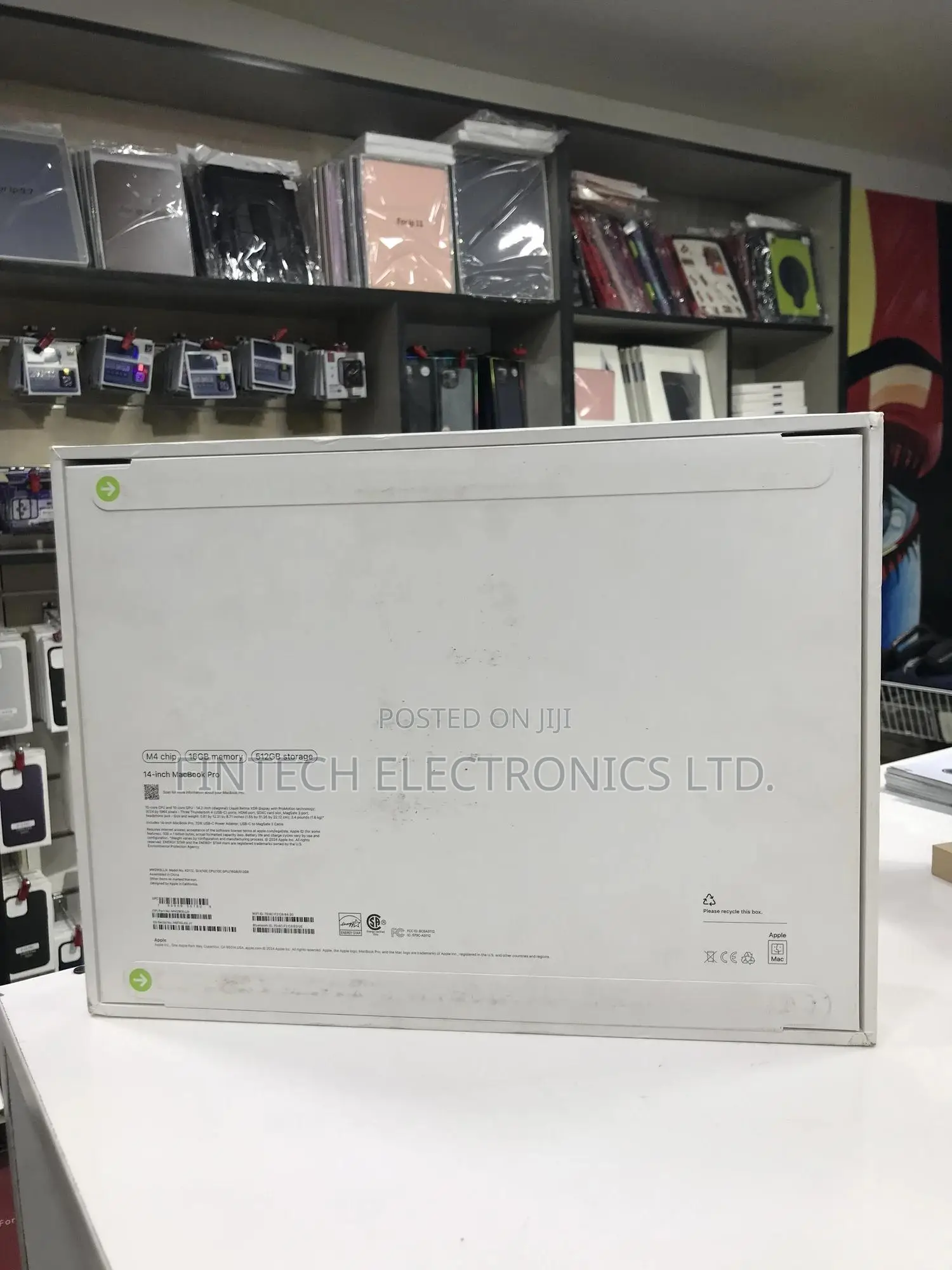 New Laptop Apple MacBook Pro 2024 M4 14-inch 16GB Apple M4 SSD 512GB