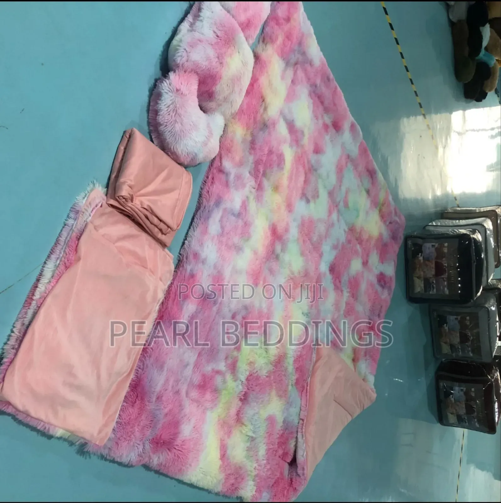 Quality Luxurious 11pcs Fluffy Duvet