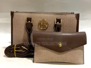 Elegant Women’S Handbag With Purse