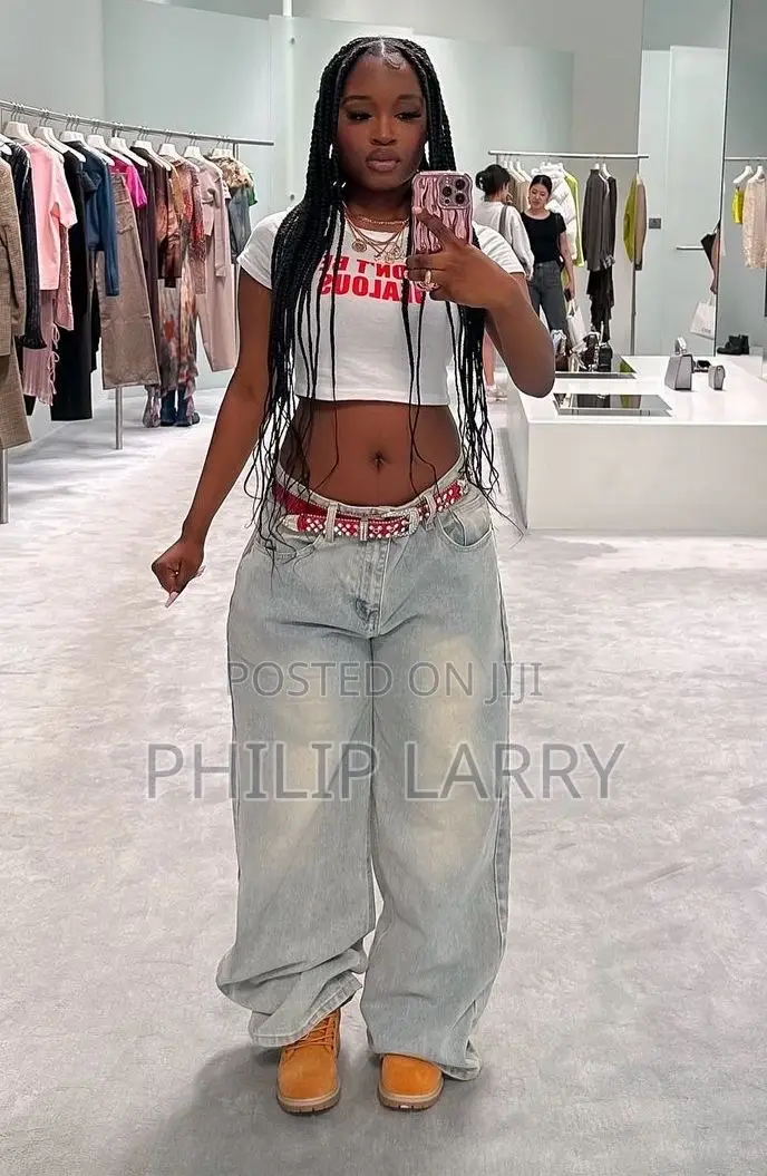 Wide Legs Baggy Jeans