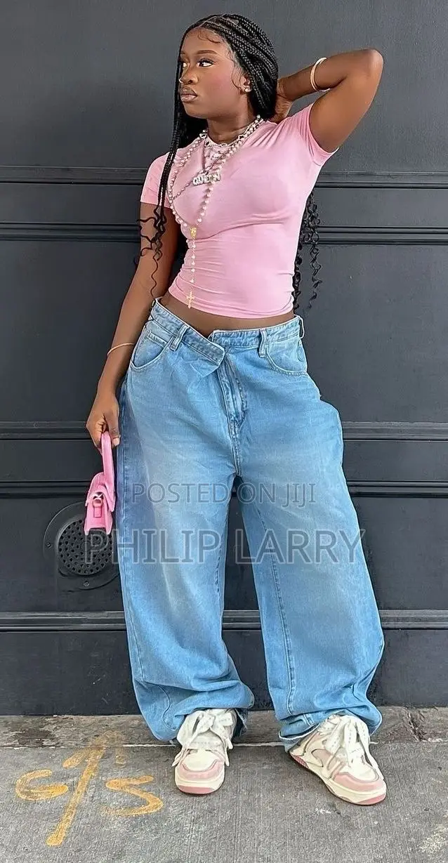 Wide Legs Baggy Jeans