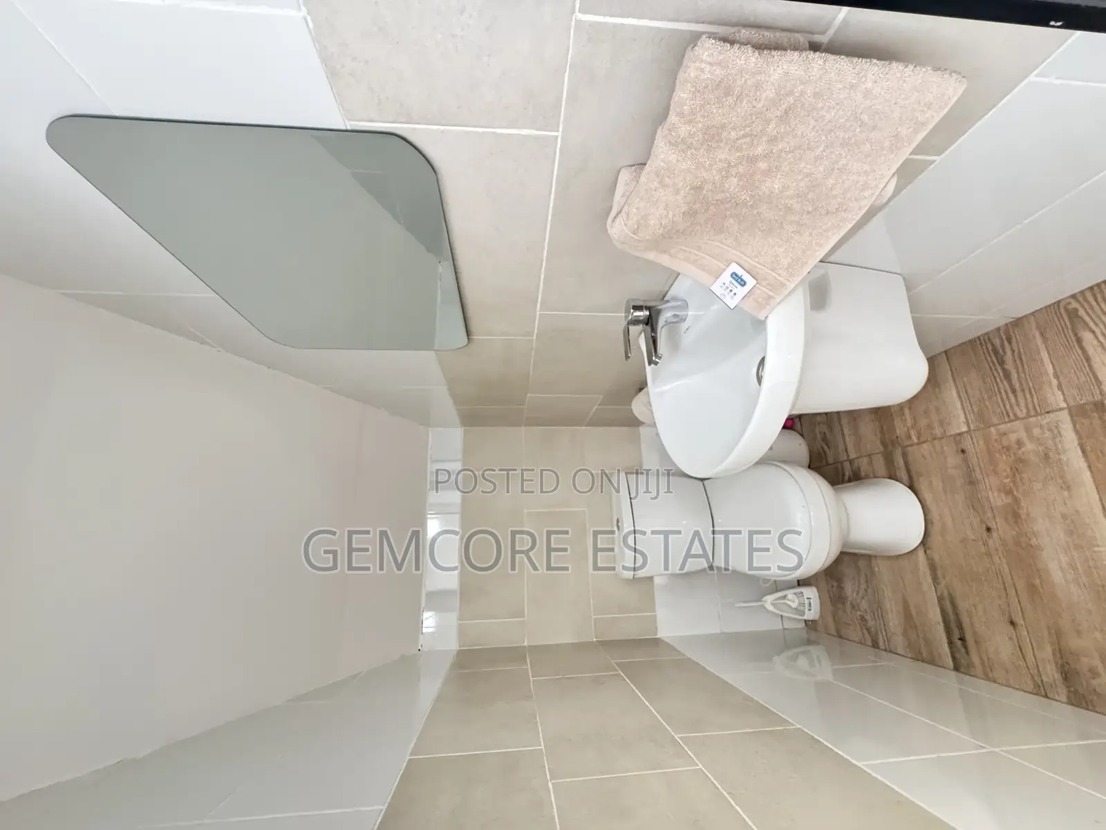 Furnished 2bdrm Townhouse / Terrace in East Legon Hills, Ashaley Botwe