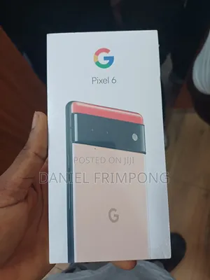 Photo - New Google Pixel 6 256 GB Gold