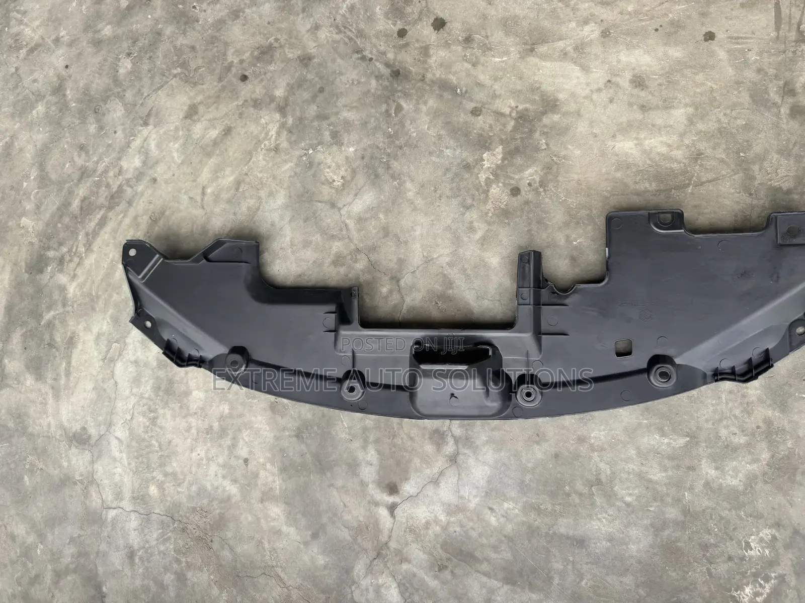 Radiator Core Support Upper Cover For  2017 2018  Honda Hr-v