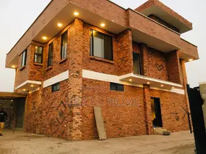 I Am Professional Bricklayer Based In Ghana