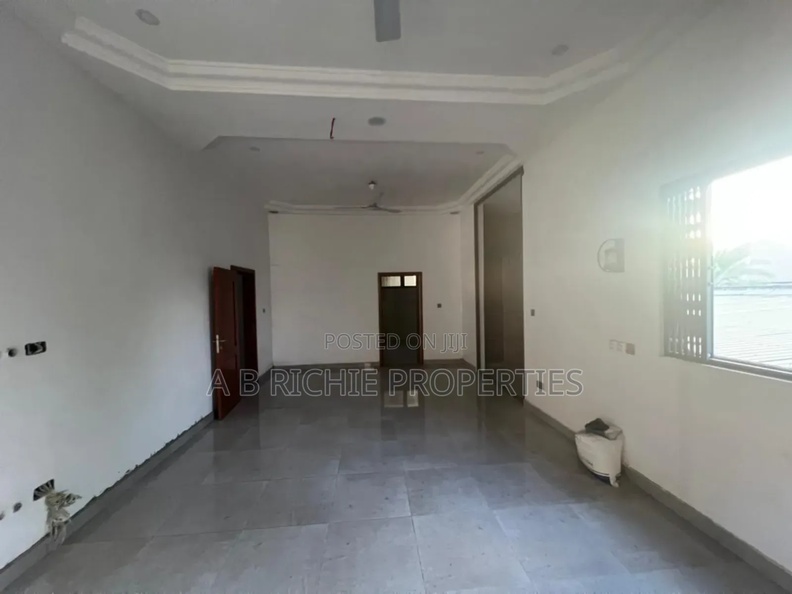 5bdrm House in Ab Richie Properties, Dzorwulu for rent