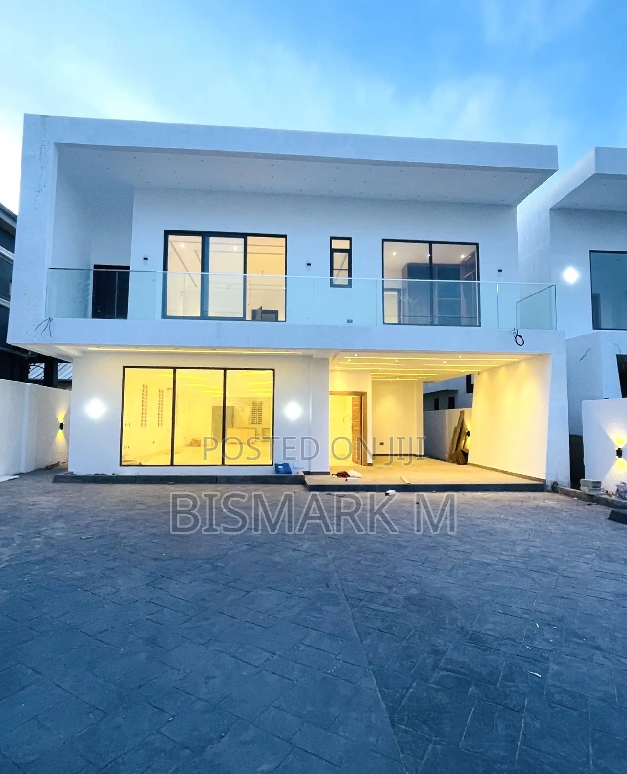 4bdrm House in Ashaley Botwe for sale