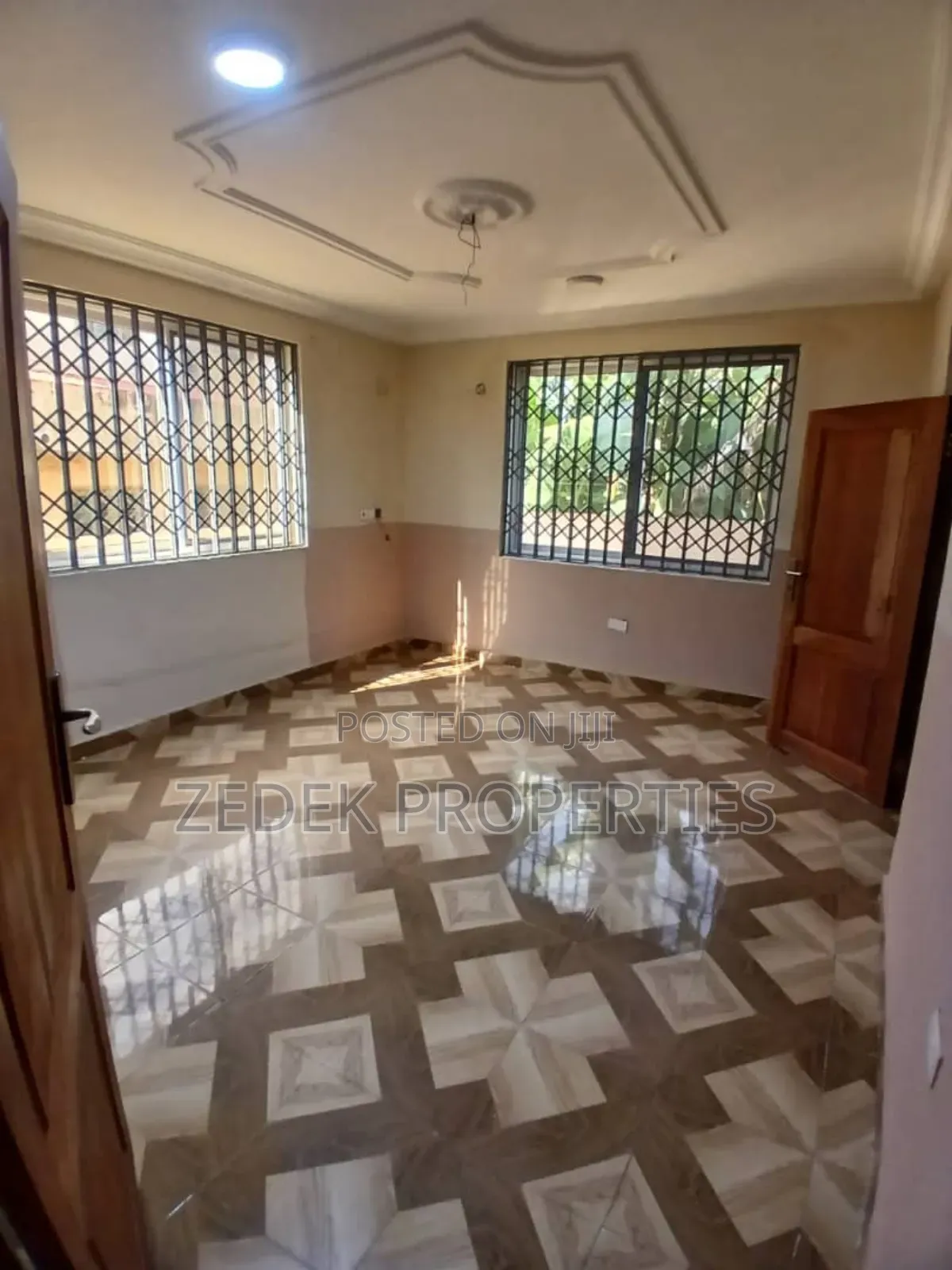 2bdrm Apartment in Kwabenya Acp Road, Ashomang Estate for rent