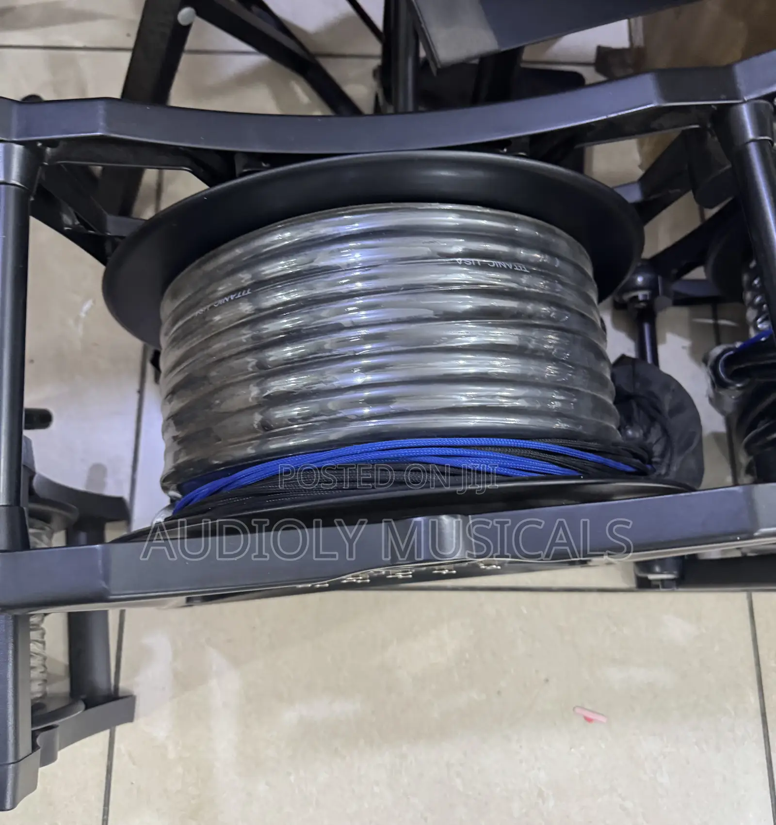 Titanic (Usa)24-Channel Audiolink With 4output,30meters