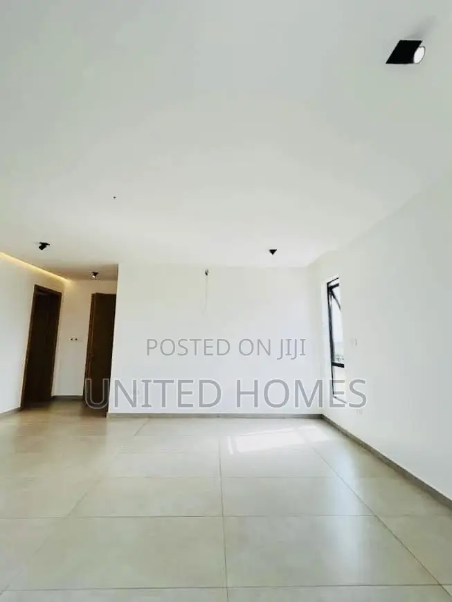 4bdrm House in East Legon for sale
