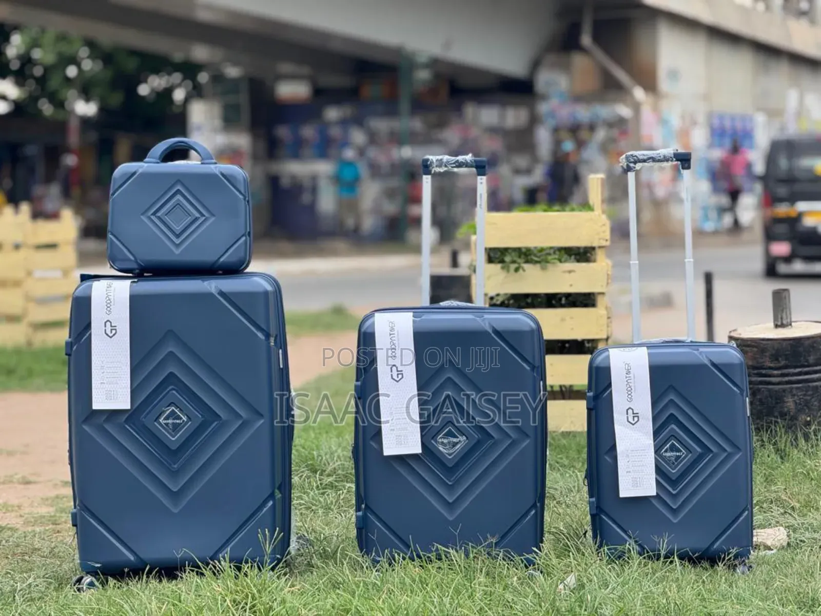 4set Anticrake Luggages With Cosmetic Bag in Ash Blue