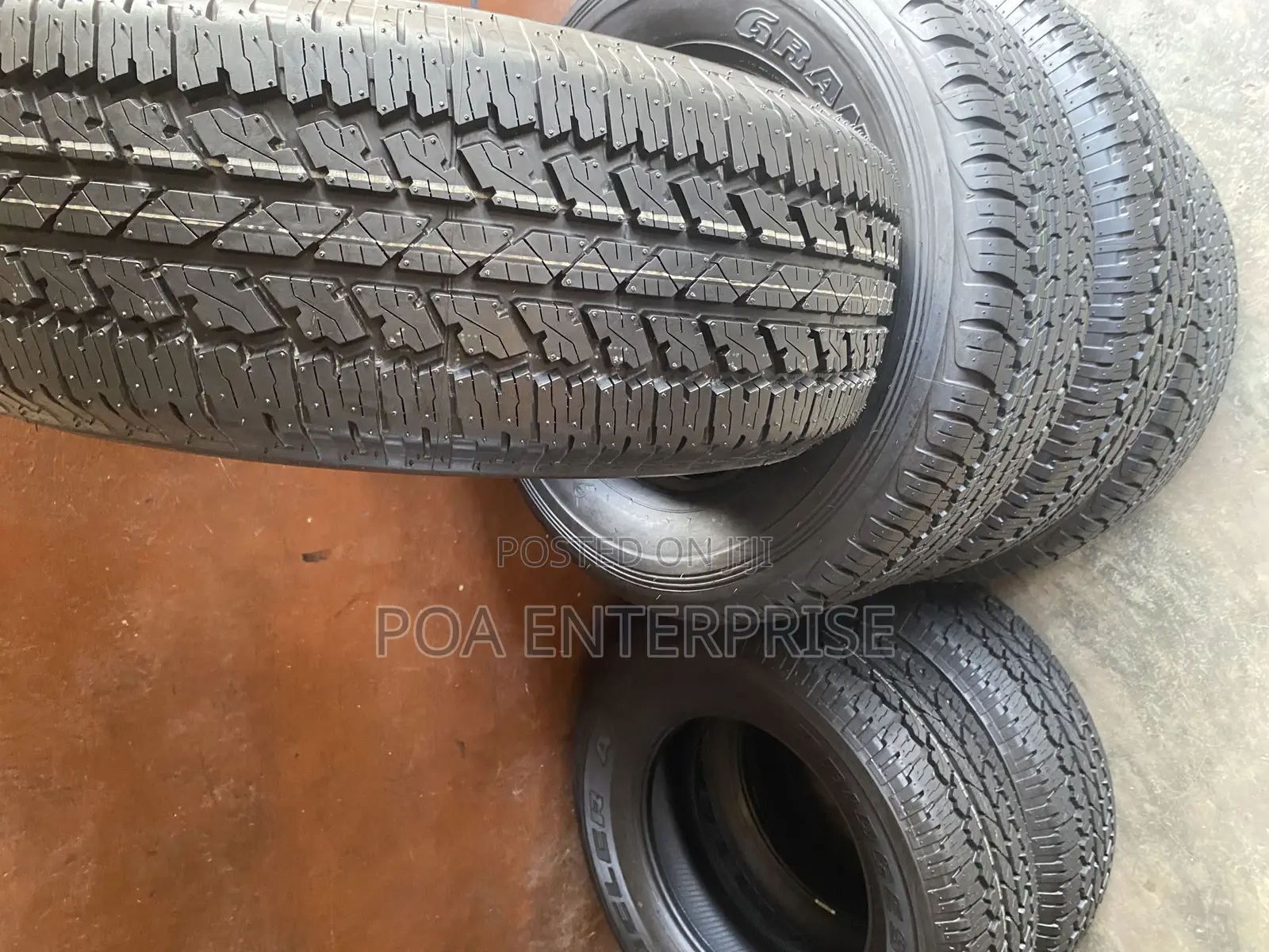 255/70r15 All Kinds of Japen and China Tires
