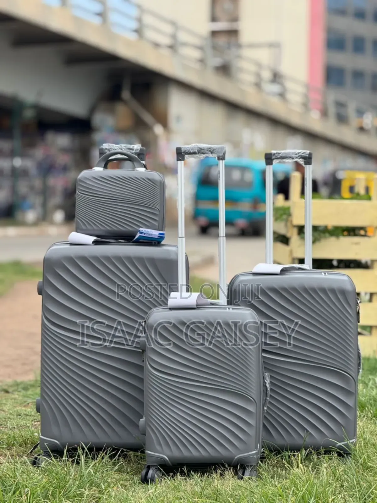 4set Unisex Expandable Anticrake Luggages With Cosmetic Bag