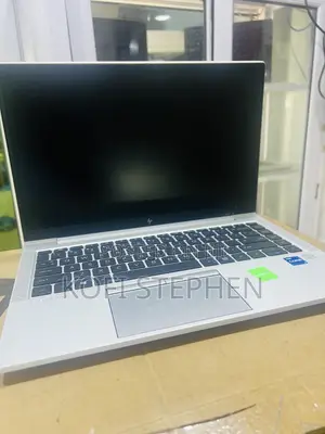 Laptop HP EliteBook 840 G8 16GB Intel Core I7 SSD 256GB