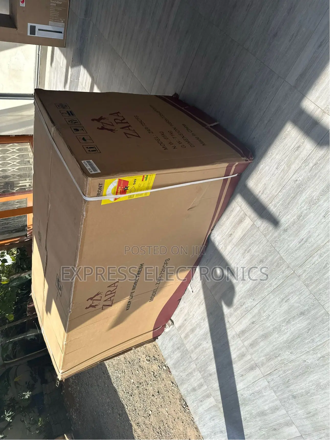 Brand New Chest Freezer Double Door Zara-650fl
