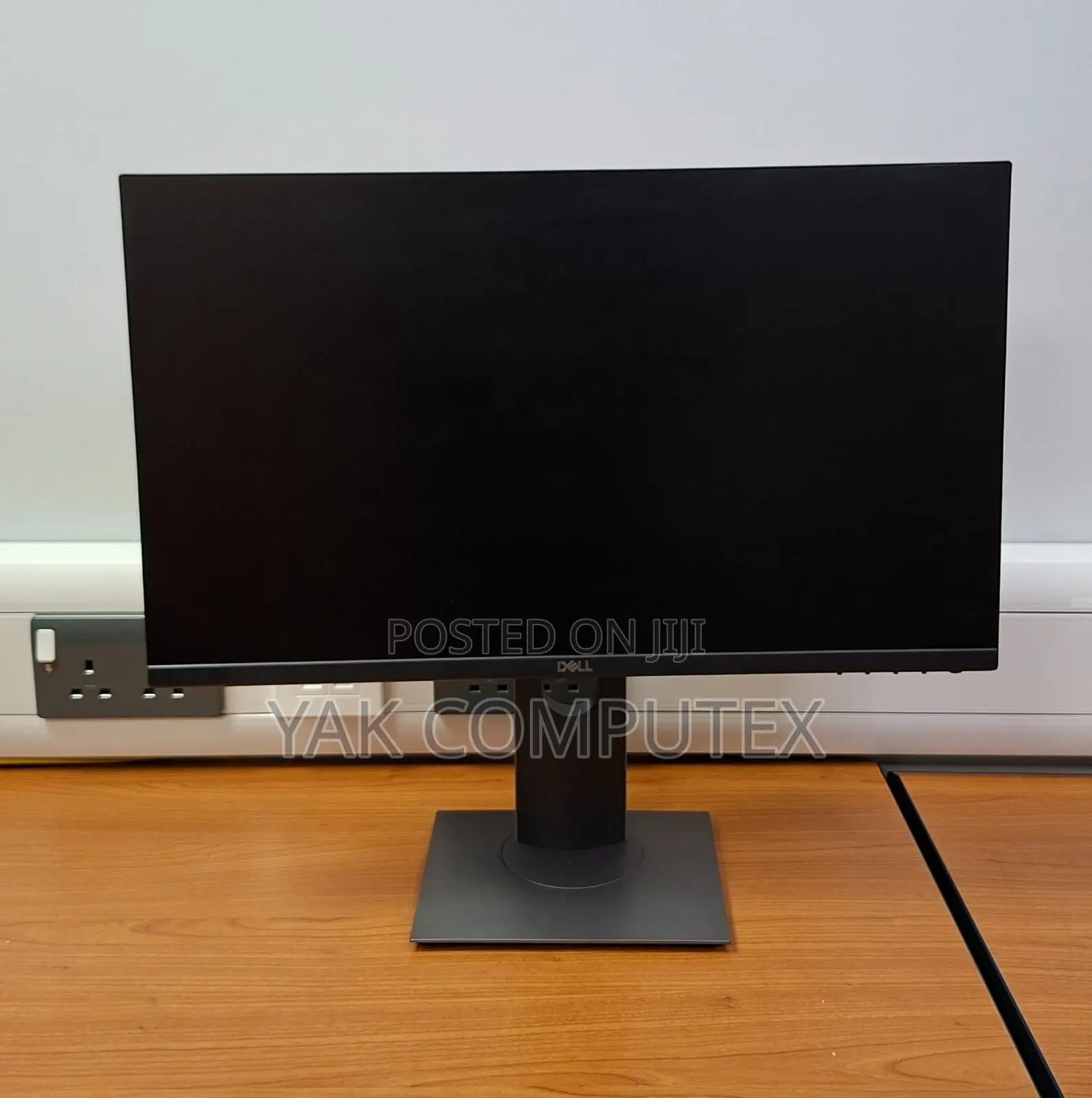 Dell 24 Inch Ips FHD Widescreen Monitor for Designers