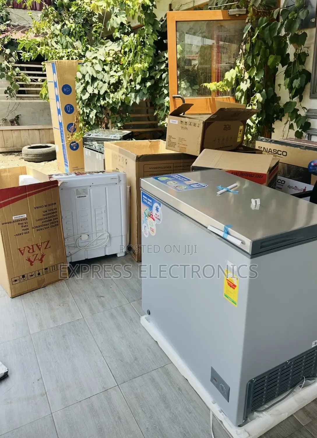 Get Anew Chest Freezer Single Door Zara-360