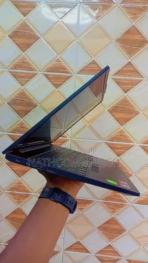 New Laptop Lenovo Thinkpad E16 G1 16GB AMD Ryzen 5 SSD 512GB