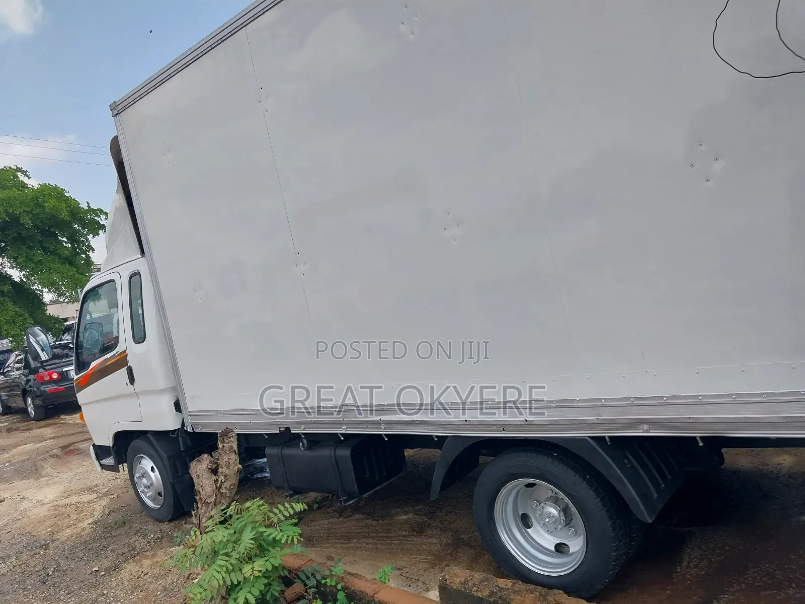 Hyundai Might Container