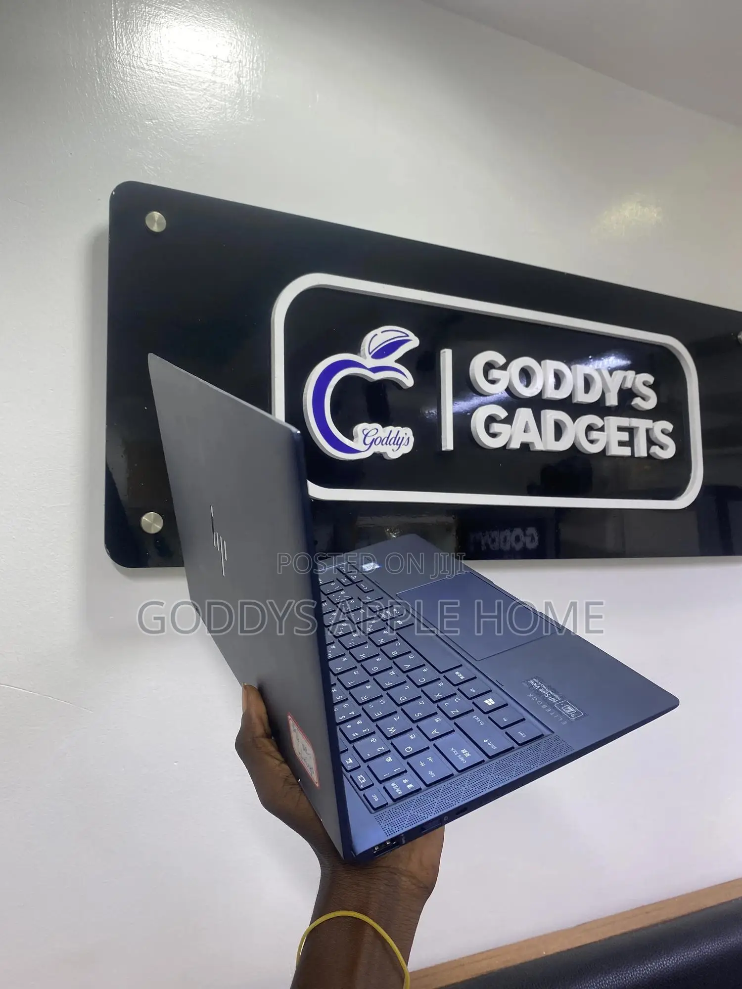 Laptop HP Elite Dragonfly G3 8GB Intel Core i5 SSD 256GB
