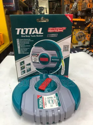 Total 30m X 12.5mm Fiberglass Measuring Tape