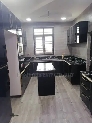 4bdrm House in Kwabenya Acp, Pokuase for sale
