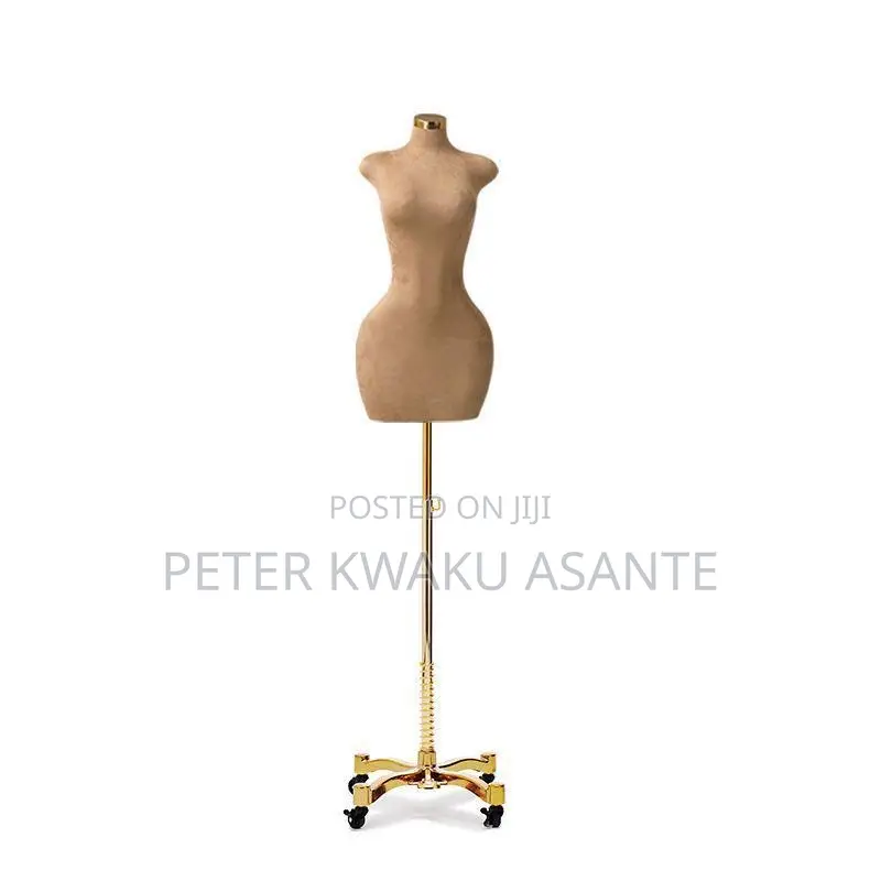 Pinable Brand New Mannequin