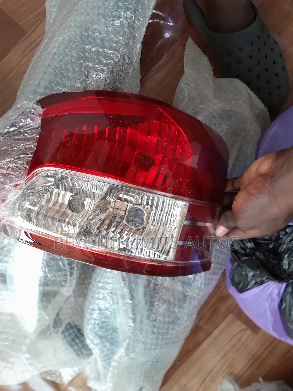 Toyota Yaris 2007,2008,2009,2010,2011 Tail Light/Back Light
