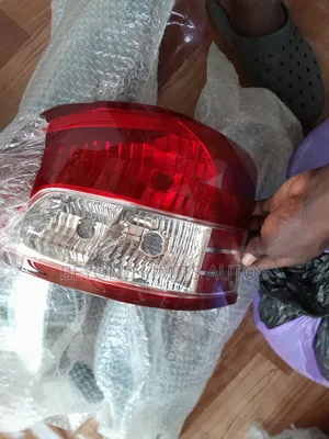 Toyota Yaris 2007,2008,2009,2010,2011 Tail Light/Back Light