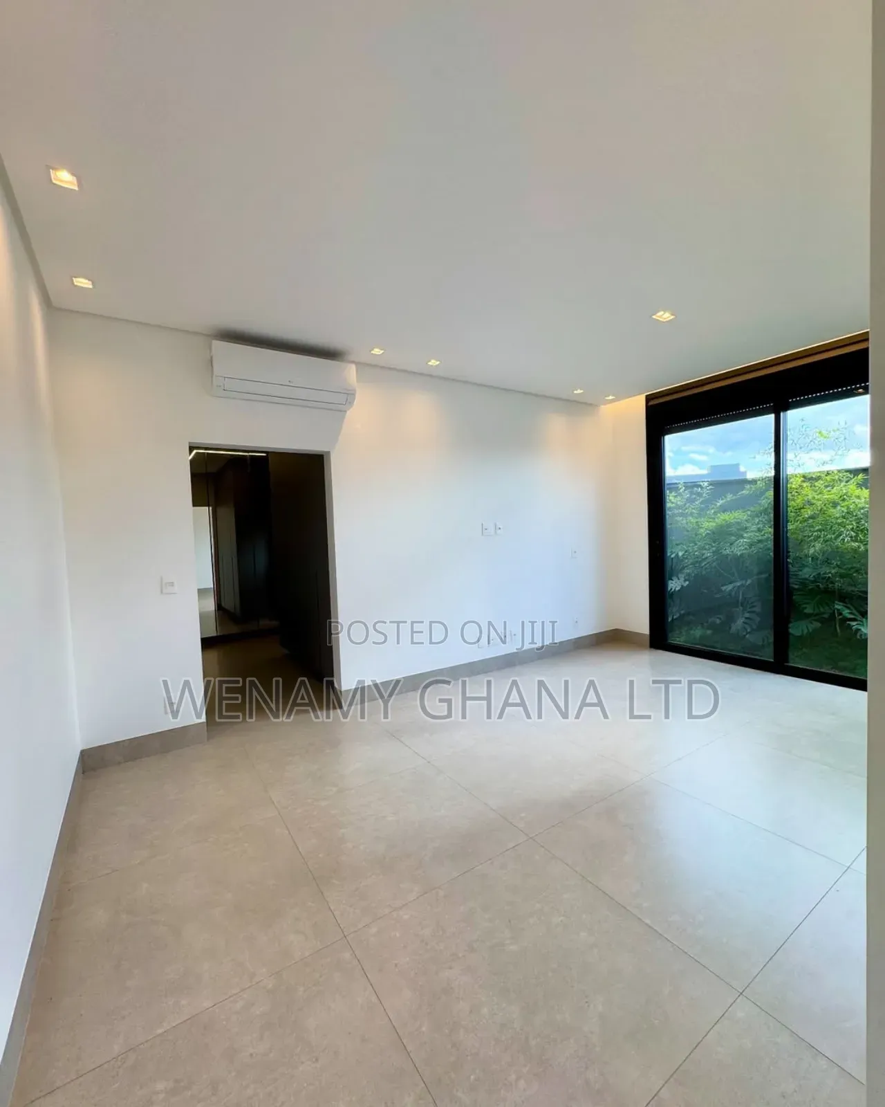 Furnished 4bdrm Duplex in Accra for sale