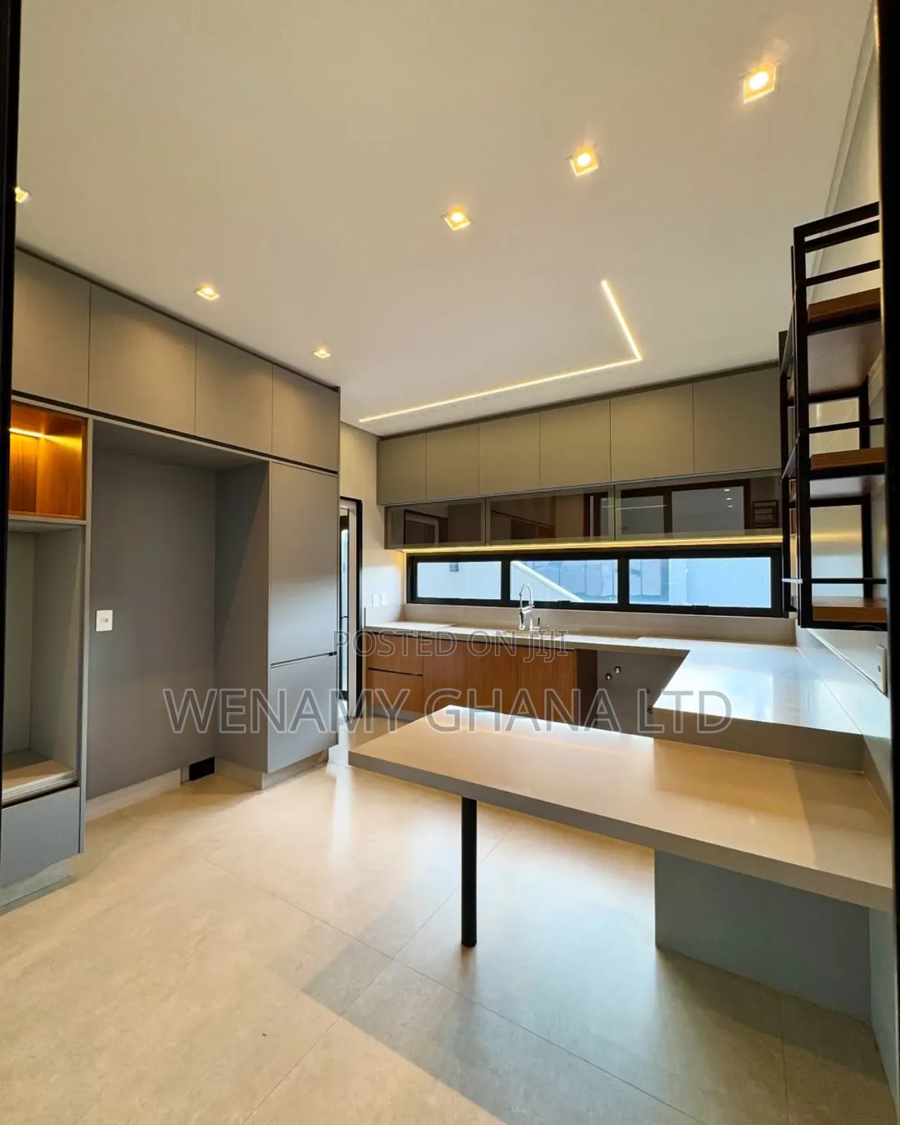 Furnished 4bdrm Duplex in Accra for sale