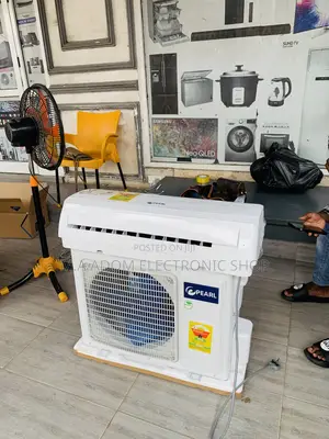 White Color Pearl 1.5 Air Conditioner
