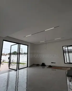 3bdrm House in East Legon for sale