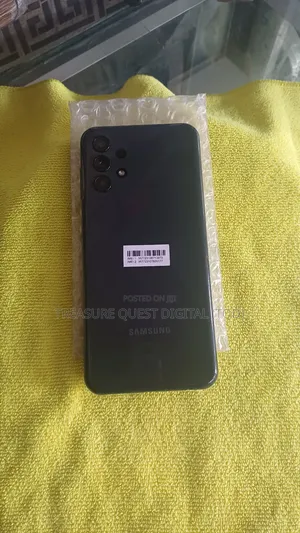 Samsung Galaxy A13 5G 64 GB Black