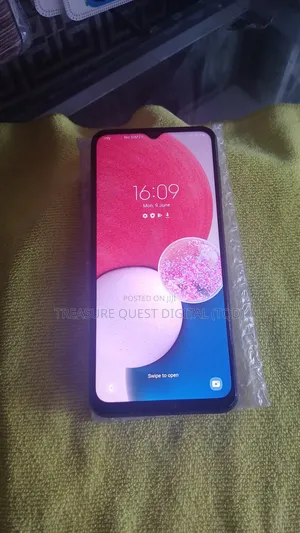 Samsung Galaxy A13 5G 64 GB Black